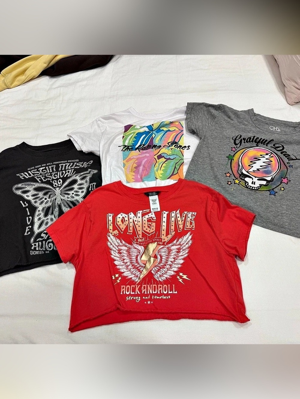 Girls’ Graphic Short Sleeve Tees